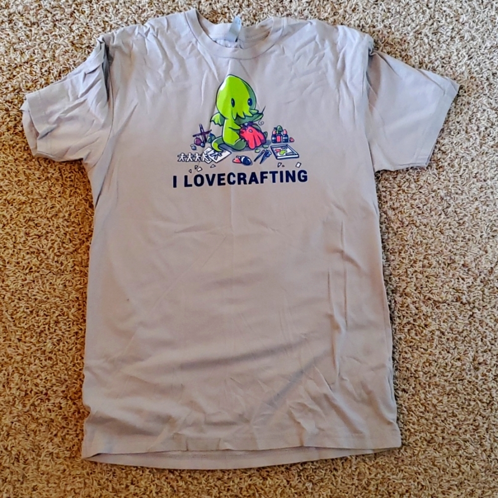 I LOVECRAFTING funny graphic tee